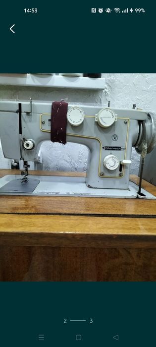 Продам швейный машинка