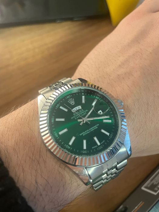 Елегантни мъжки часовници