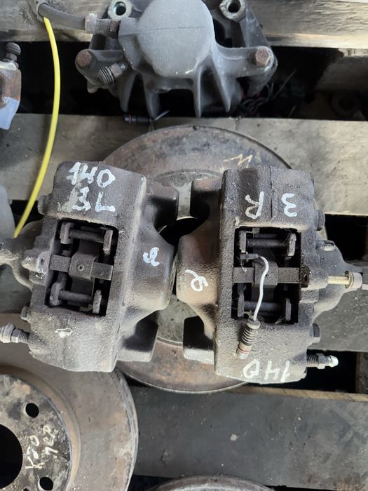 Суппорт задний w140 3.2 рест япония