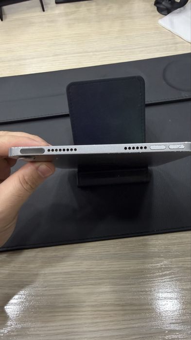 СРОЧНО ПРОДАМ iPad mini 6 (64 GB)