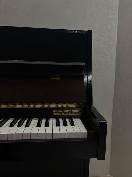 Pian / Pianino Fazer (Mecanică Renner) – Stare Foarte Bună / Fabricat în Finlanda
