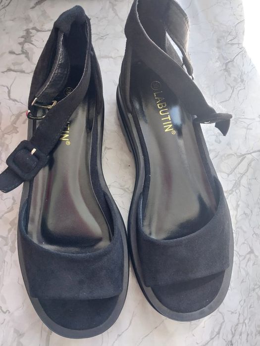 Женская обувь 39-39,5рр