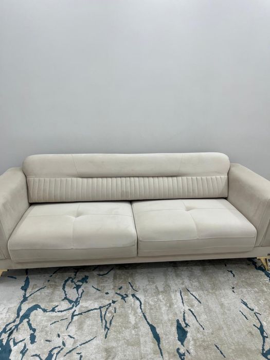 Султан мебелден алынган диван сатылады