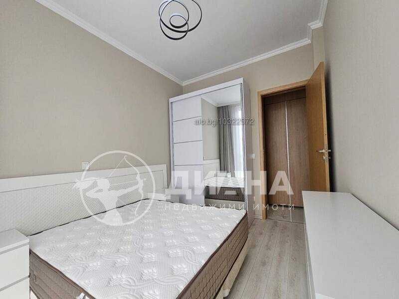 Продава се Двустаен апартамент в Пловдив, Кършияка - 80 кв.м за 2000 €/кв.м - Снимка #4