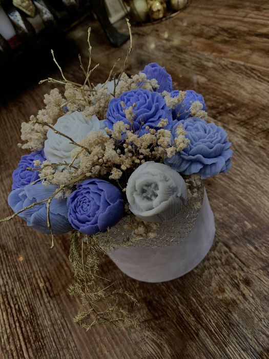 Aranjament floral din ceara