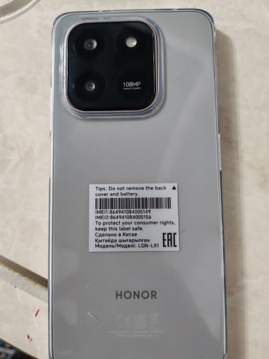Honor X7d. Yangi holatdagi telefon sotiladi