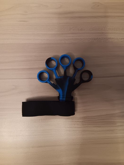 Тренажор за пръсти и ръце