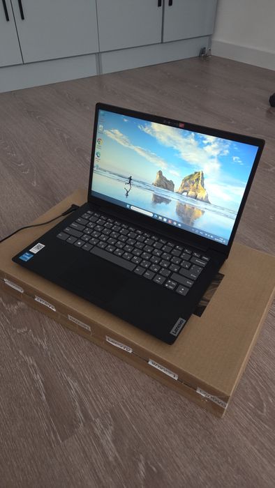 Ноутбук Lenovo V14 G2 ITL