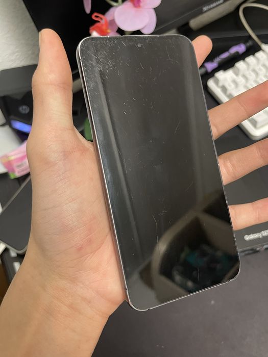 Продам samsung S23