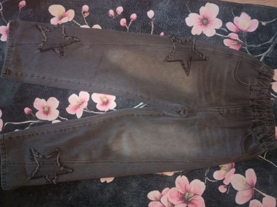 Джинсы со звёздами