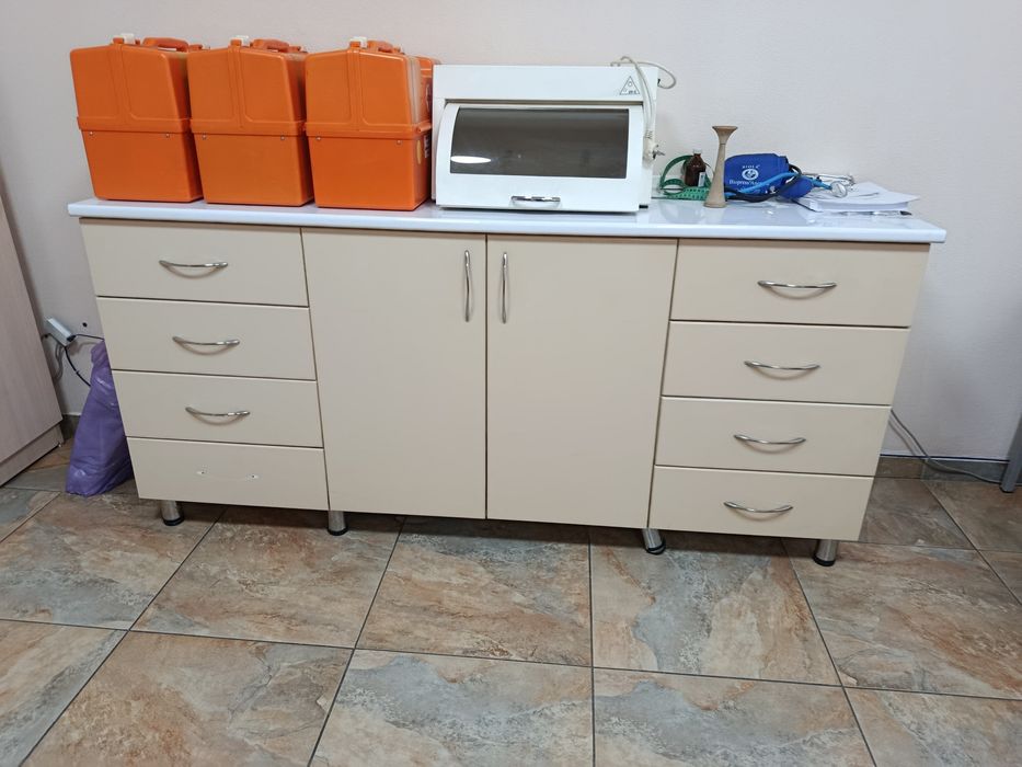 Мебель офисная,срочно.