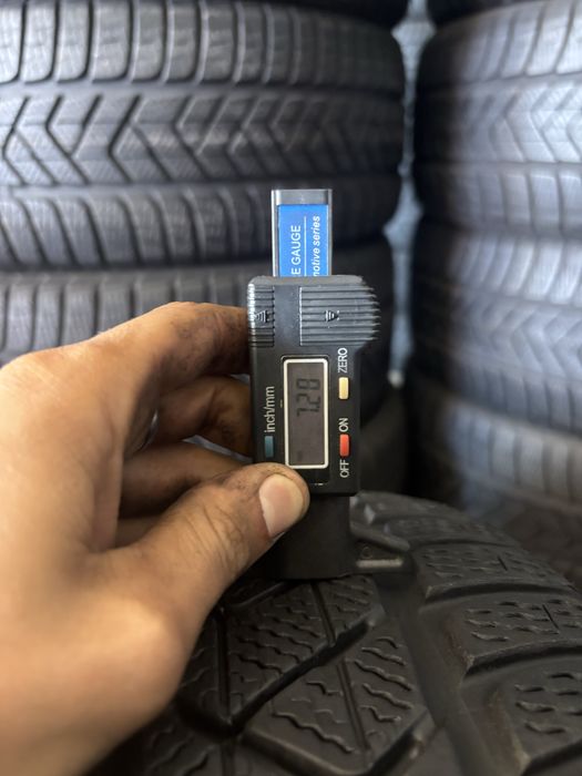 Anvelope Iarna 225/40/19 Pirelli SottoZero 3 RFT 225 40 19 R19