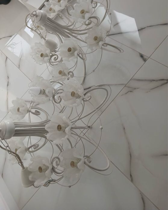 Lustra aplica  tavan si perete