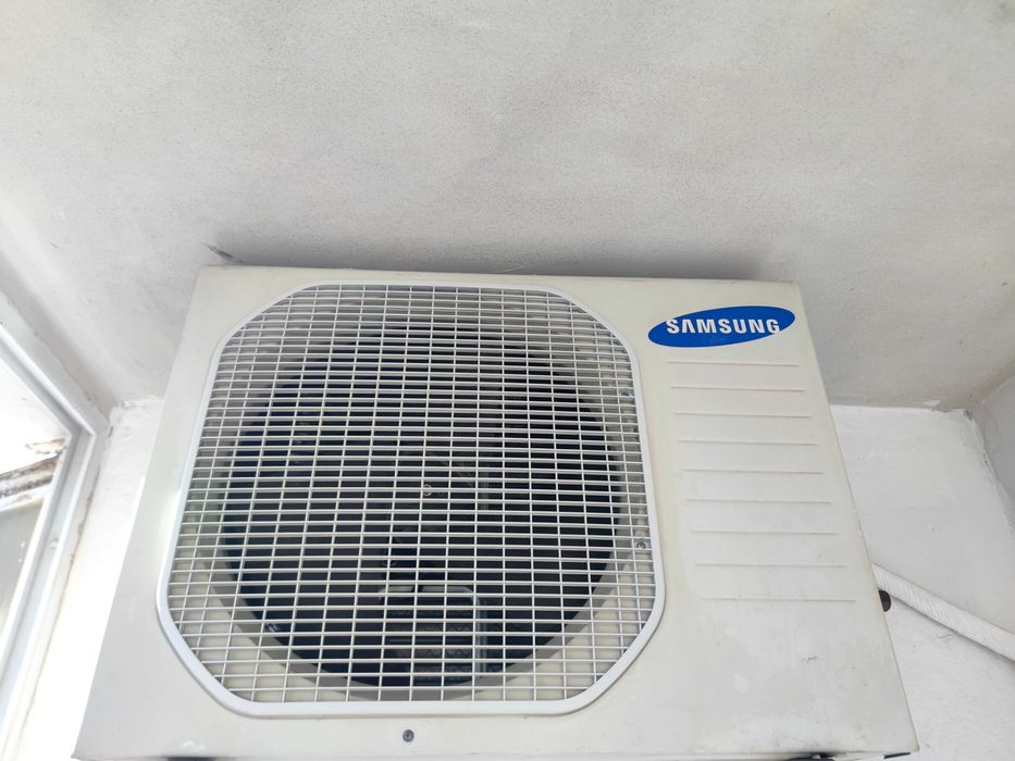 Климатик Samsung AQ12FAN – 12 000 BTU, R410A, с дистанционно