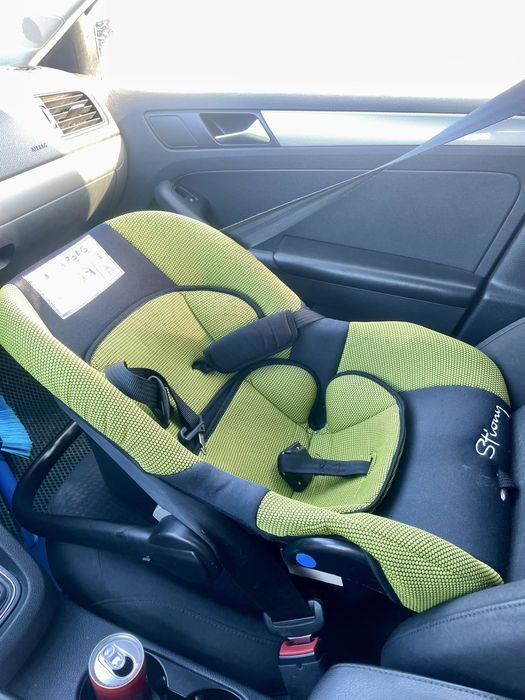 Продам автолюльку