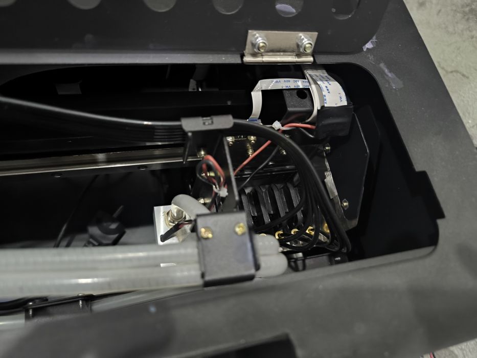 Продаётся UV-принтер RainBow