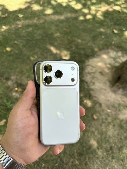 iphone 14 pro 17 pro