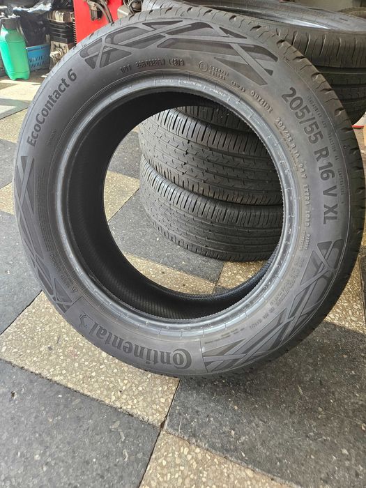 4бр 205/55/16 CONTINENTAL 6,8мм грайфер дот:4919г Предлагаме монтаж---