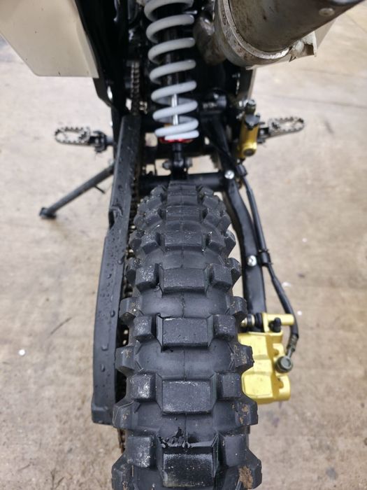 Vând cross kxd adler 140cc
