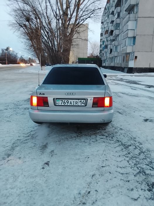 Продам Ауди а6..