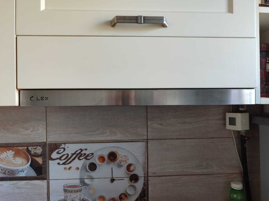 вытяжка фирмы Lex