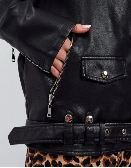 Продам кожаную куртку