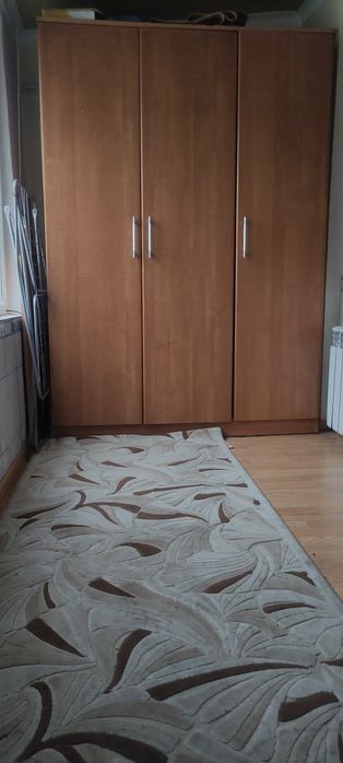 Шкаф продам на Абая