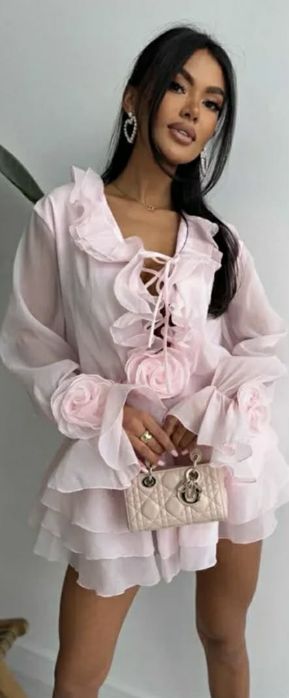 Красива рокля на ТОП цена