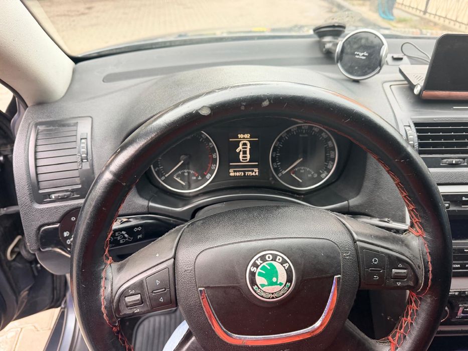 SKODA Octavia 2011 — imagine 5