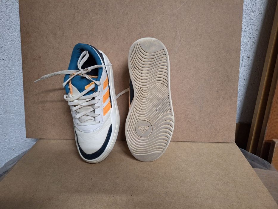 Оригинални маратонки Адидас