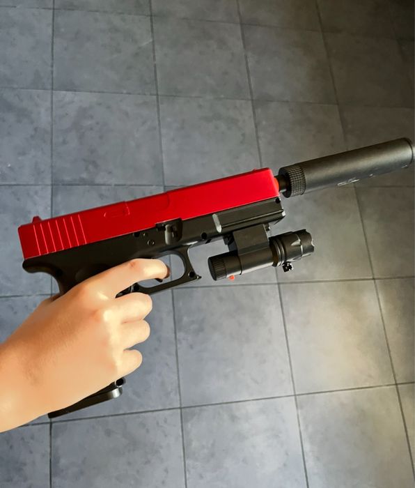 Орбизный пистолет Clok-18