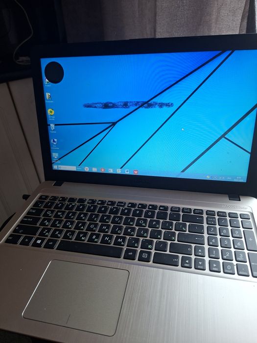 Срочно продам ноутбук