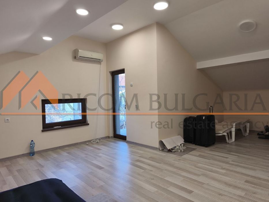 Къща в Варна, област-м-т Ален Мак площ 64