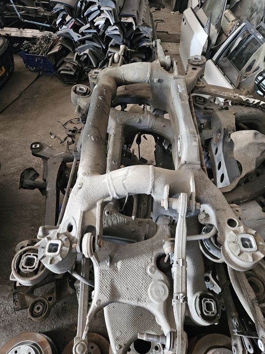 Punte spate bmw e60 e61