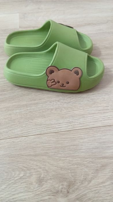 Продам шлёпки детские