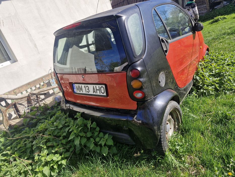 vând mașina smart