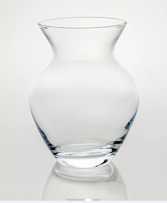 GUL UCHUN VAZA  0,5L SUV siğadi VA 10TA GUL sigadi