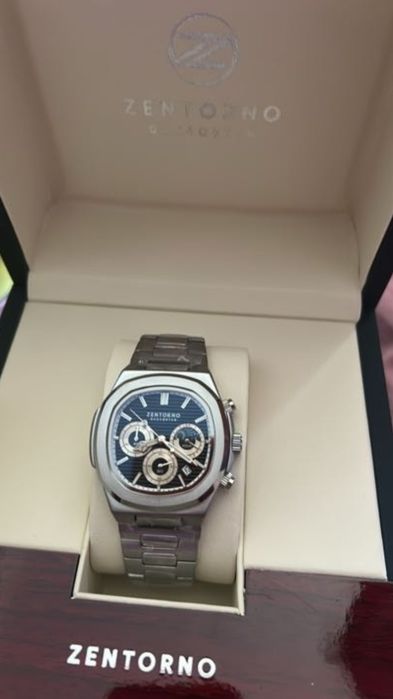 Срочно продам часы мужские