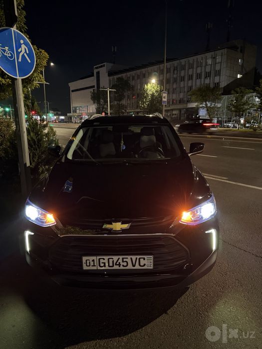 Tracker 2 LTZ Plus 2025 qora srochno