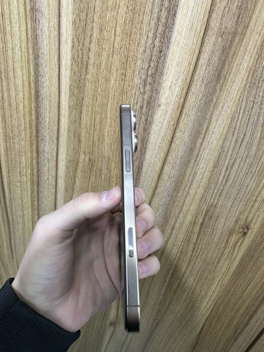 Iphone 16 pro max desert 256 gb 100%184 sikl