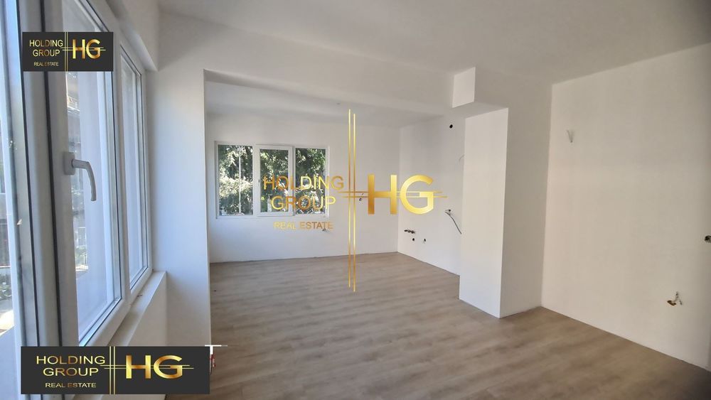 Продава се Тристаен апартамент в Варна, Гръцка махала - 96 кв.м за 2292 €/кв.м - Снимка #4