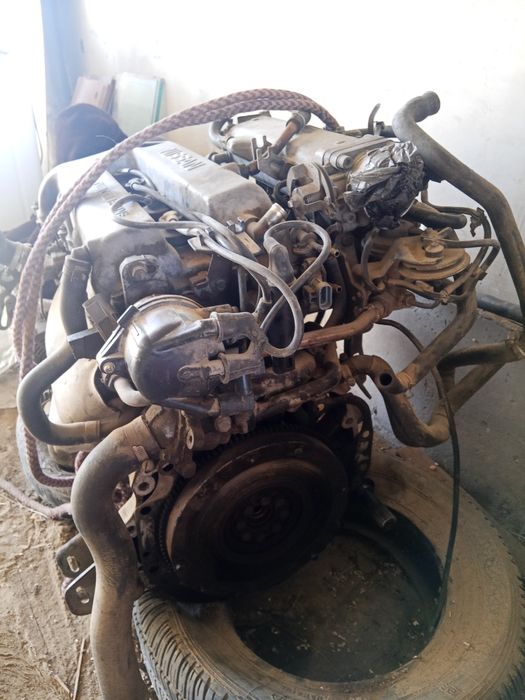 SR20 двигатель 2.0 инжектор