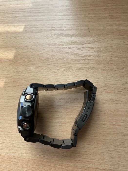 Часовник Casio G-shock MRG-G1000B-1ADR GPS Hybrid