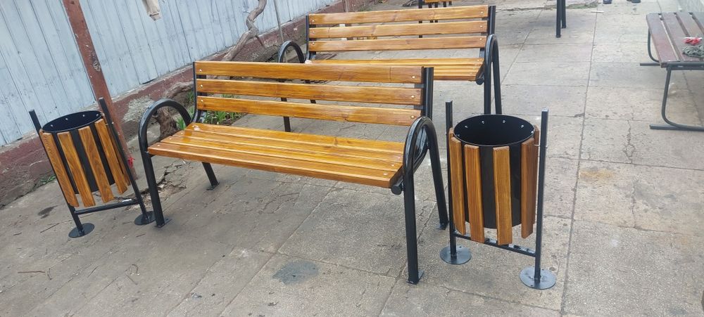 Banci pt parc amenajare urbana