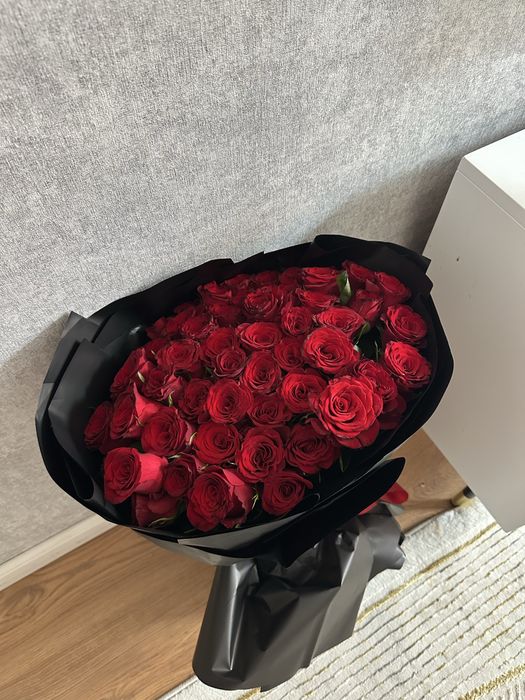 51роза,бағасын келісуге болады