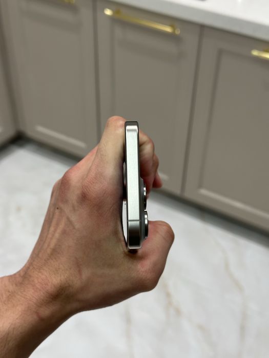 iPhone 15 Pro Max 256gb 88yomks Natural Titanium
