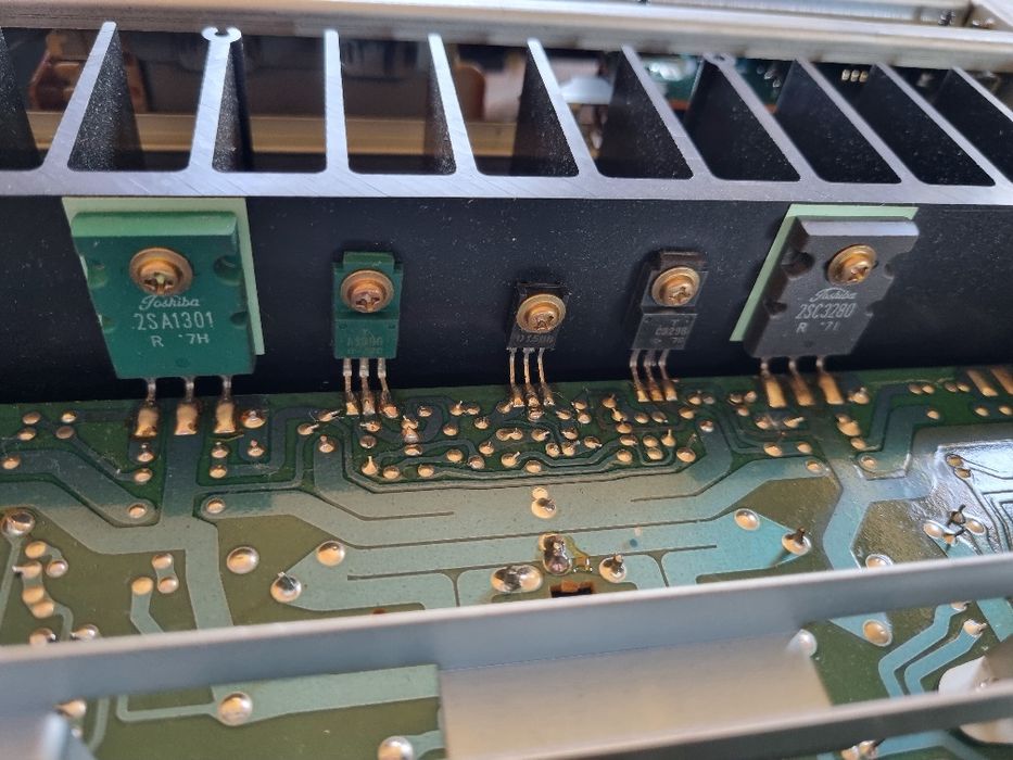 Set Finali Toshiba 2SA1301, 2SC3280,prefinali, radiatoare.