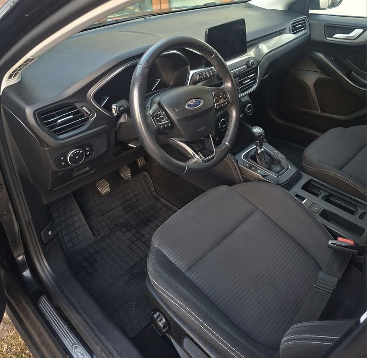 Ford Focus MK4 2019 1.5 Diesel 120 cp Fara adblue  Faruri LED