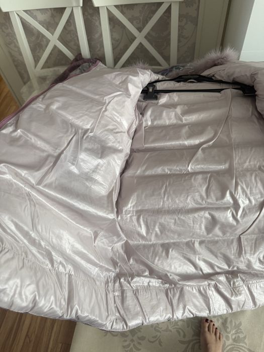 Продам пуховик доя девочки