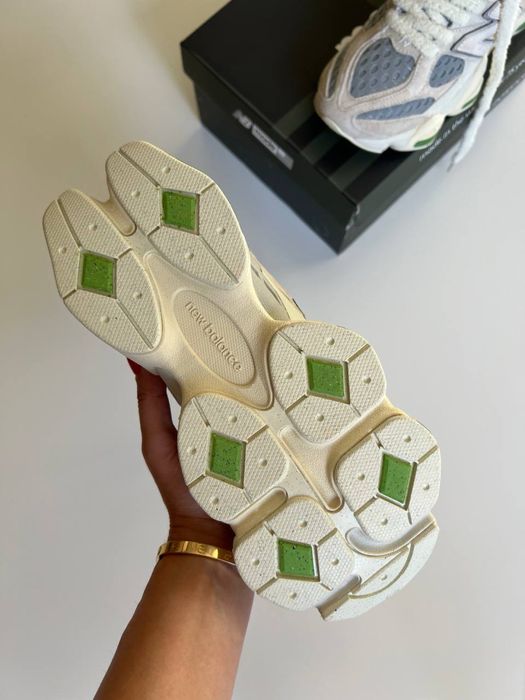 ОТНОВО ! New Balance 9060 X BRICKS & Wood